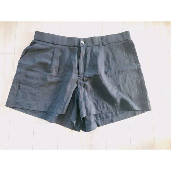 Torrid 22 Linen Blend‎ High-Rise Shorts Black Pockets Zip & Button NWT - Picture 4 of 8
